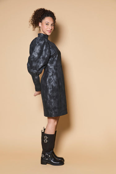 Knipmode 2410-20 jurk