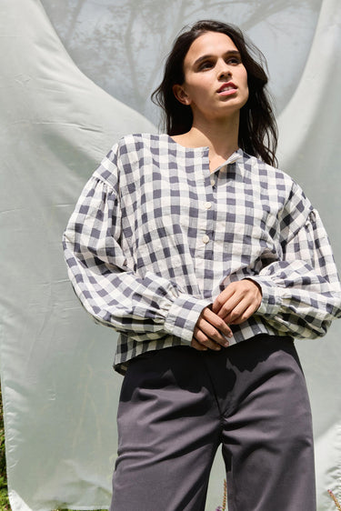 Knipmode 2502-23 blouse