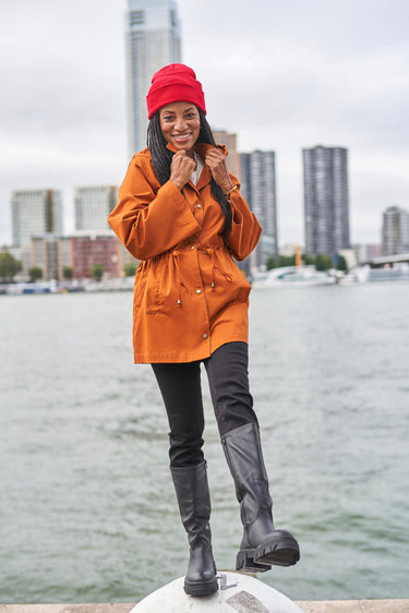 Knipmode 2402-04 regenjas