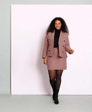 Knipmode 2311-17 blazer en mouwloze blazer