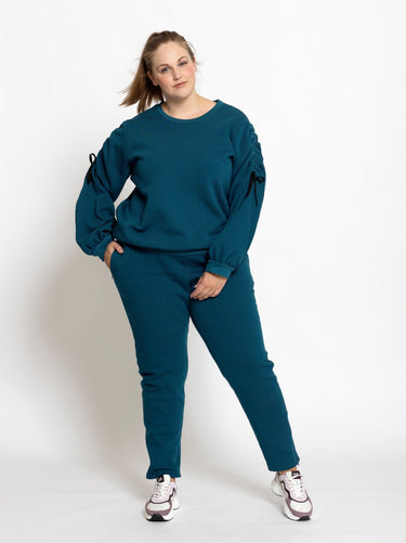 Knipmode 0123 - 05 - Sweater 4