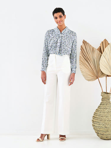 Knipmode 2205-22 blouse